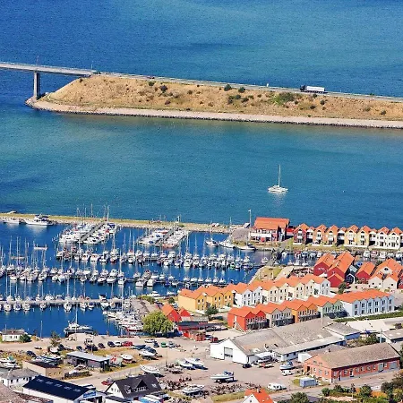 6 Person Holiday On A In Apartamento Rudkøbing