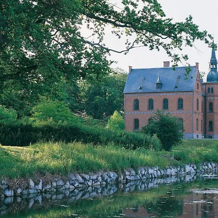 6 Person Holiday On A In Apartamento Rudkøbing
