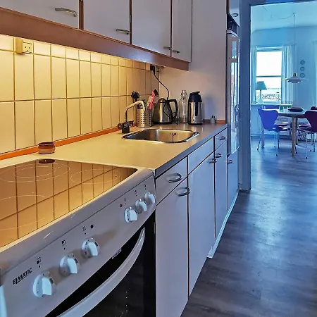 6 Person Holiday On A In Apartamento Rudkøbing
