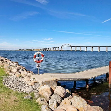 6 Person Holiday On A In Daire Rudkøbing