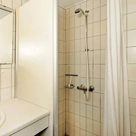 Apartamento 6 Person Holiday On A In *