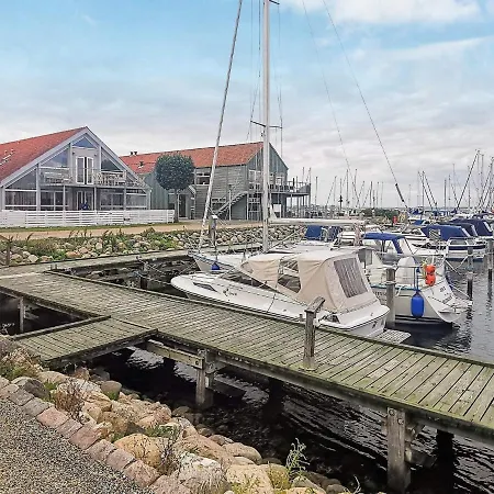 6 Person Holiday On A In Apartamento Rudkøbing